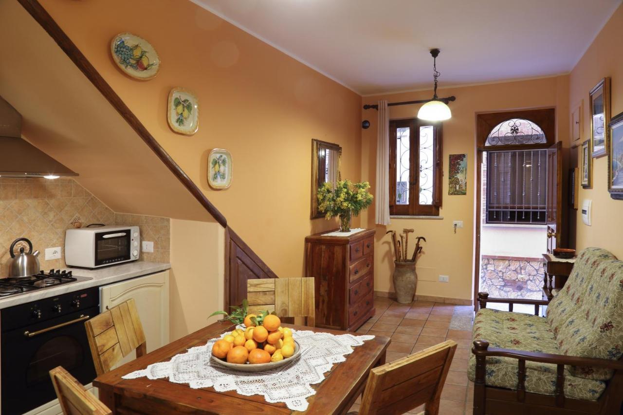 Ferienwohnung Casa Antico Borgo Cuseni Taormina Exterior foto